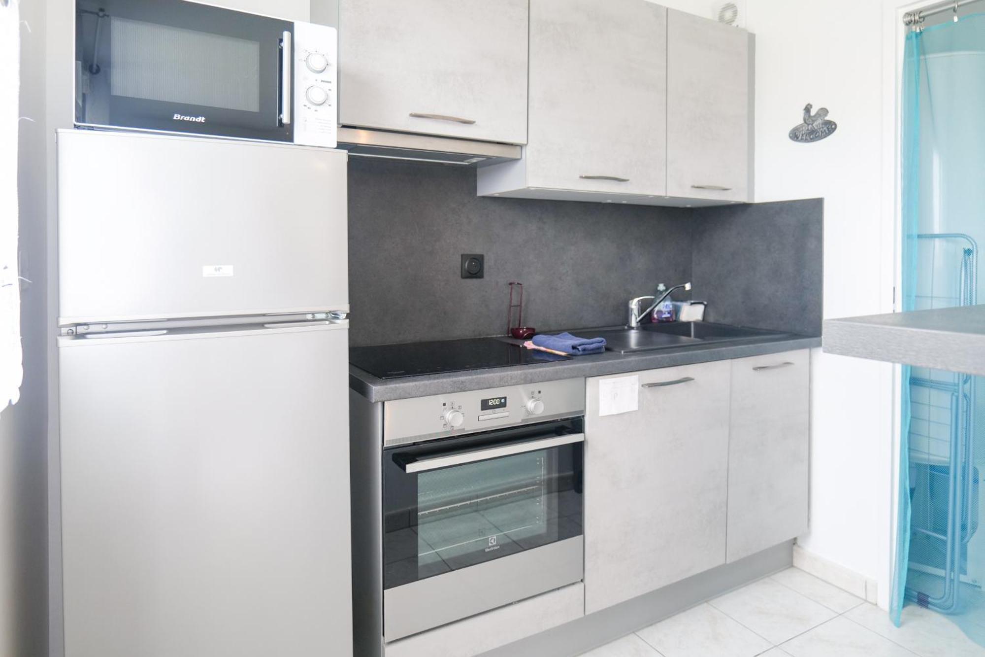 Appartement Dans Residence Au Calme Avec Piscine Les Sables-dʼOlonne Dış mekan fotoğraf